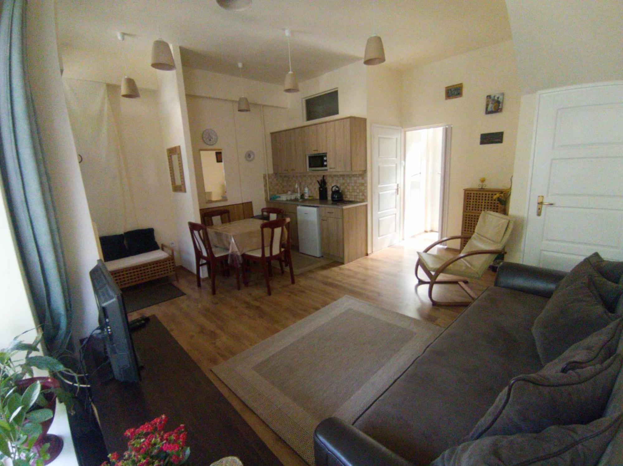 Cehmesterek Apartman إغير المظهر الخارجي الصورة