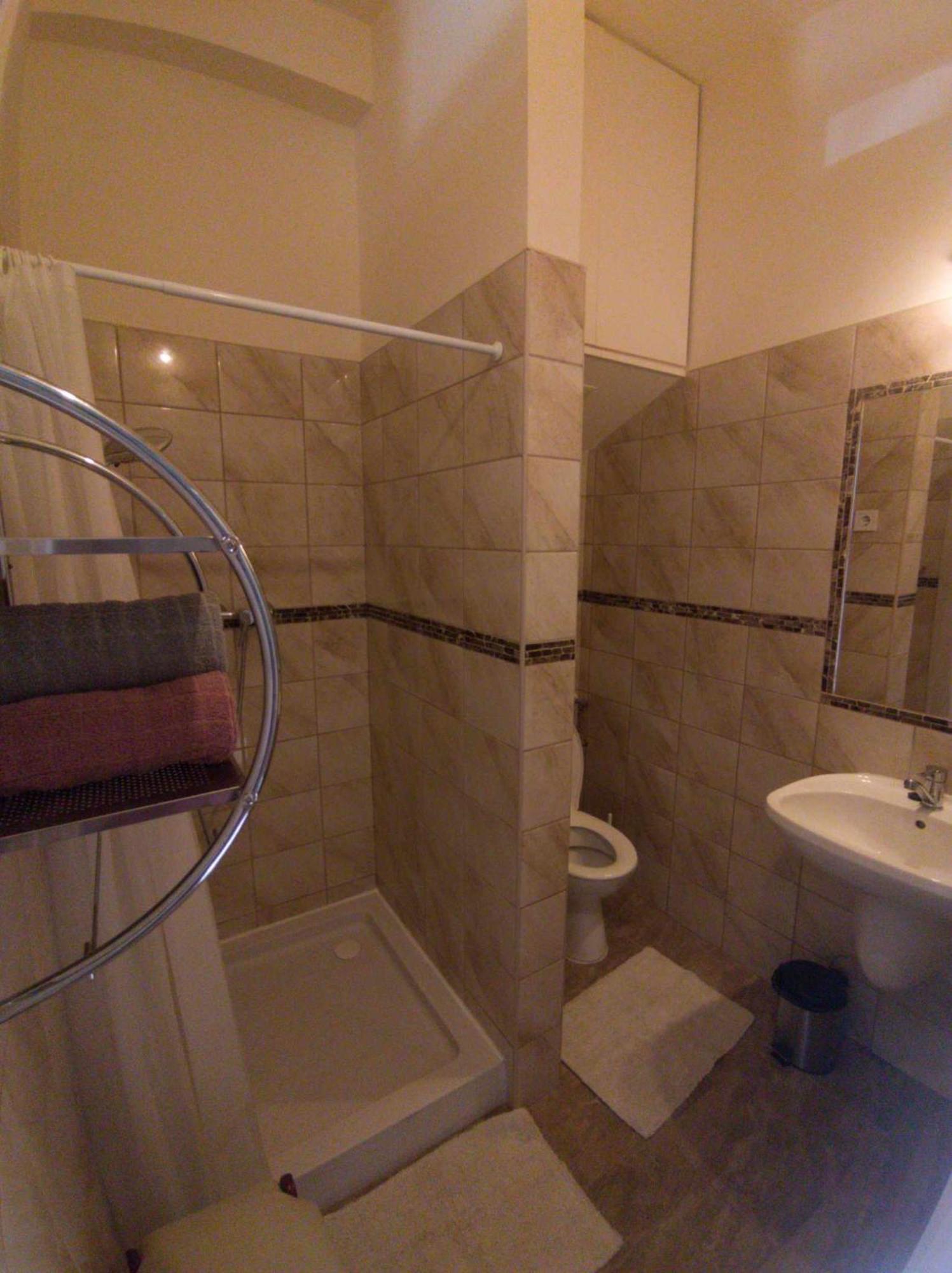Cehmesterek Apartman إغير المظهر الخارجي الصورة