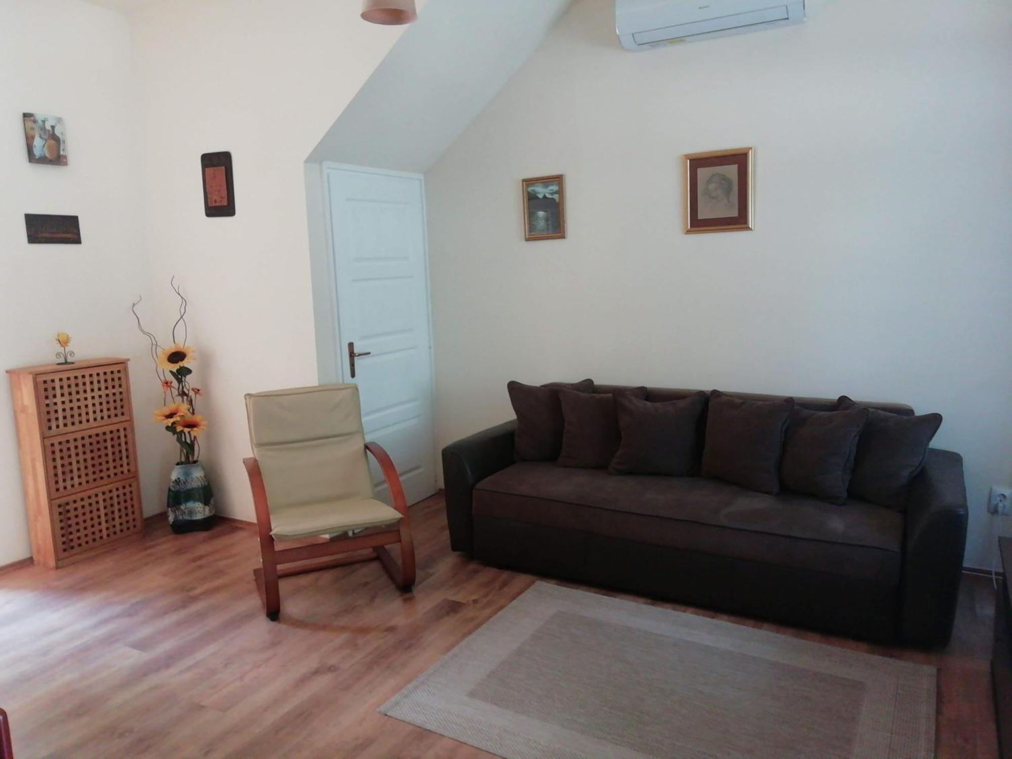Cehmesterek Apartman إغير المظهر الخارجي الصورة