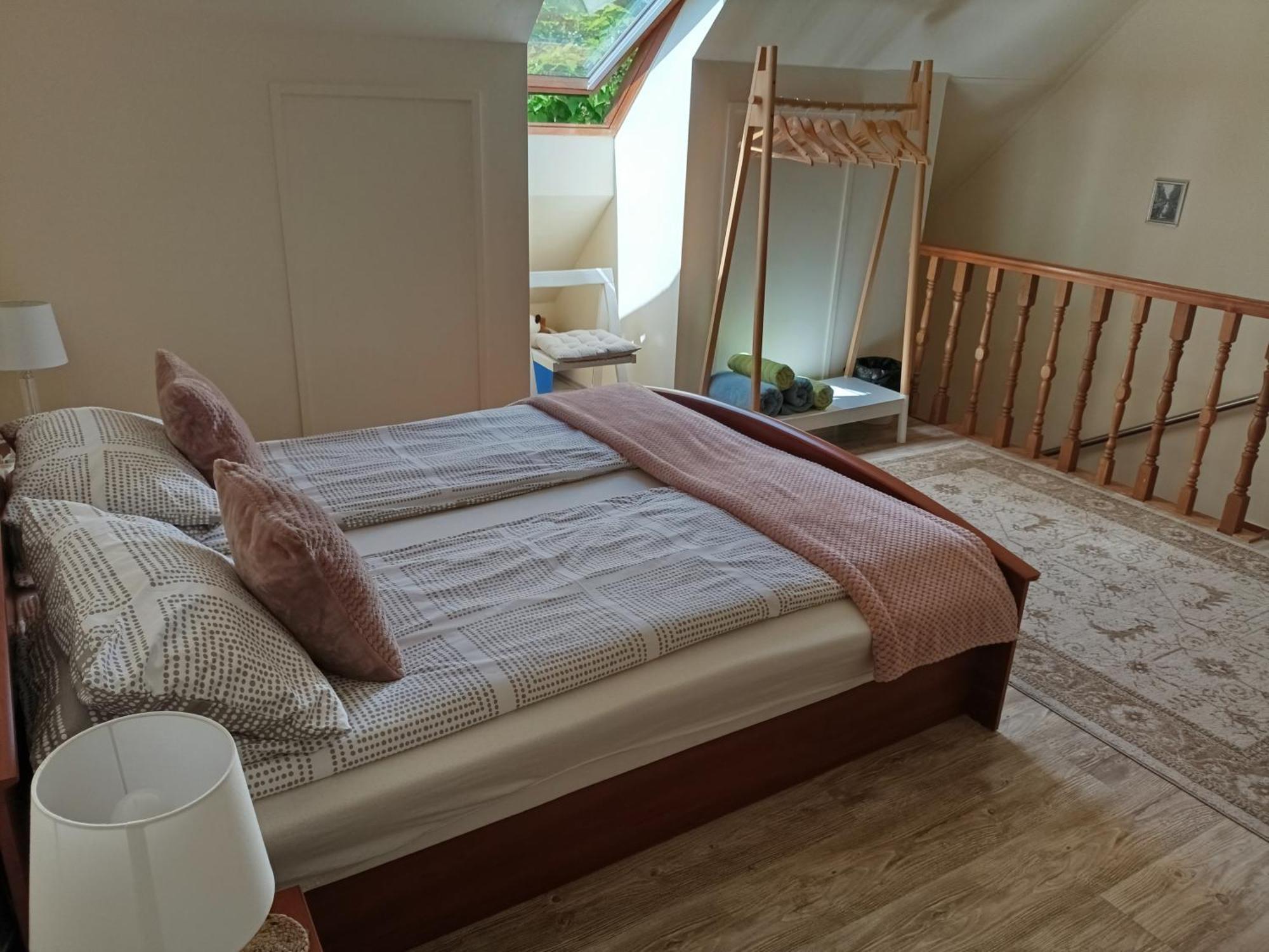 Cehmesterek Apartman إغير المظهر الخارجي الصورة